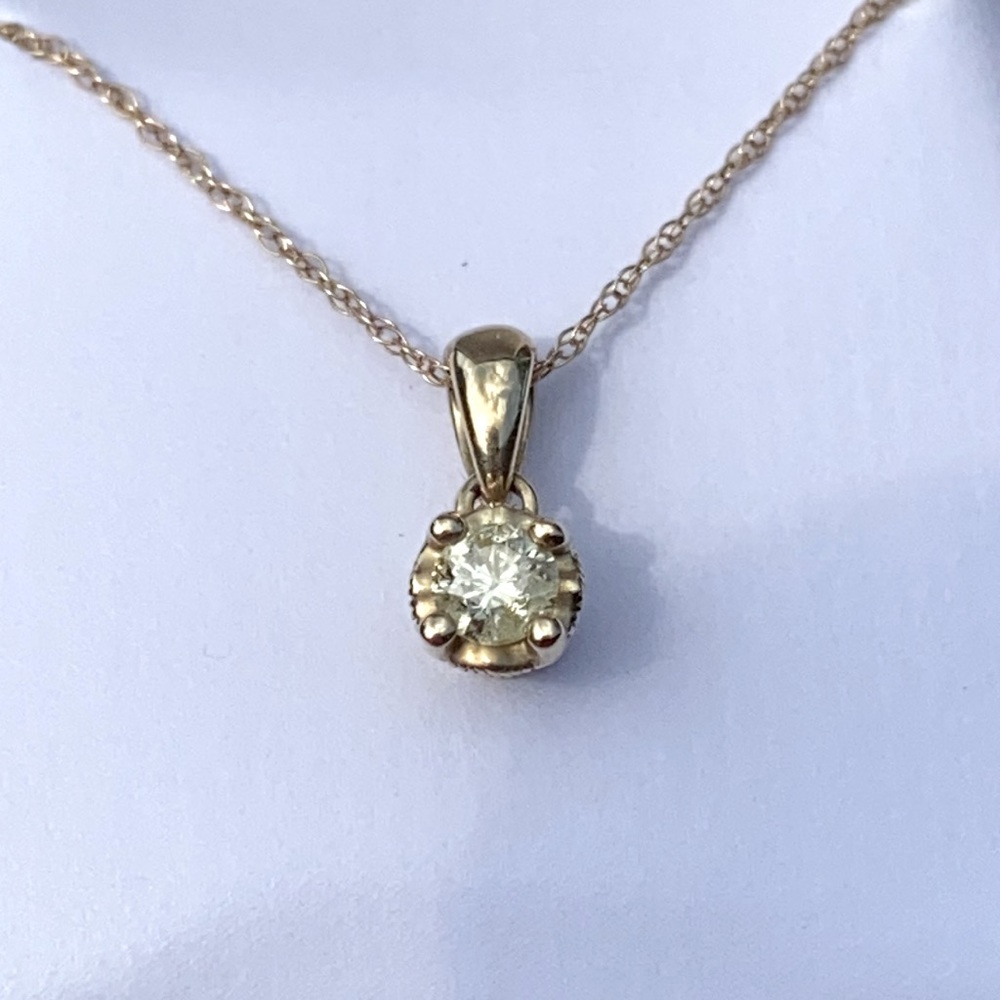 HELZBERG 10K GOLD Yellow Diamond Necklace